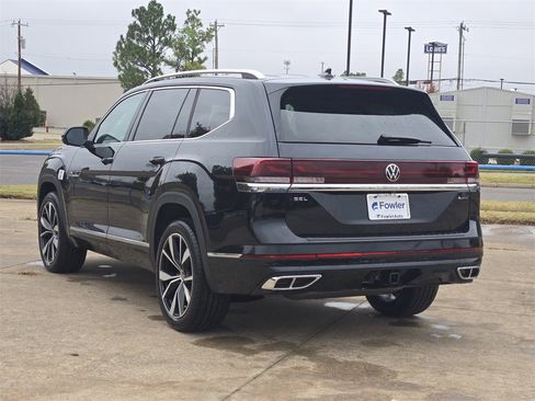 New 2026 Volkswagen Atlas SEL Premium R-Line image 3