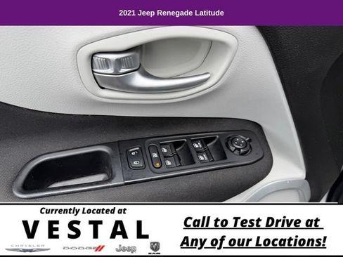 Used 2021 Jeep Renegade Latitude AWD/4WD image 15
