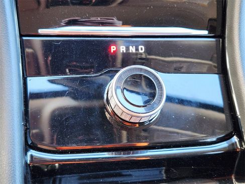 Used 2023 Jeep Grand Cherokee L Laredo image 23