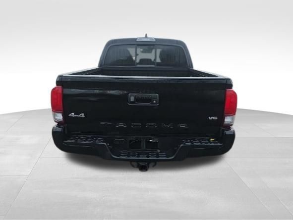 Used 2023 Toyota Tacoma SR AWD/4WD image 5
