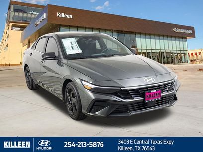 New 2026 Hyundai Elantra SEL Sport Premium