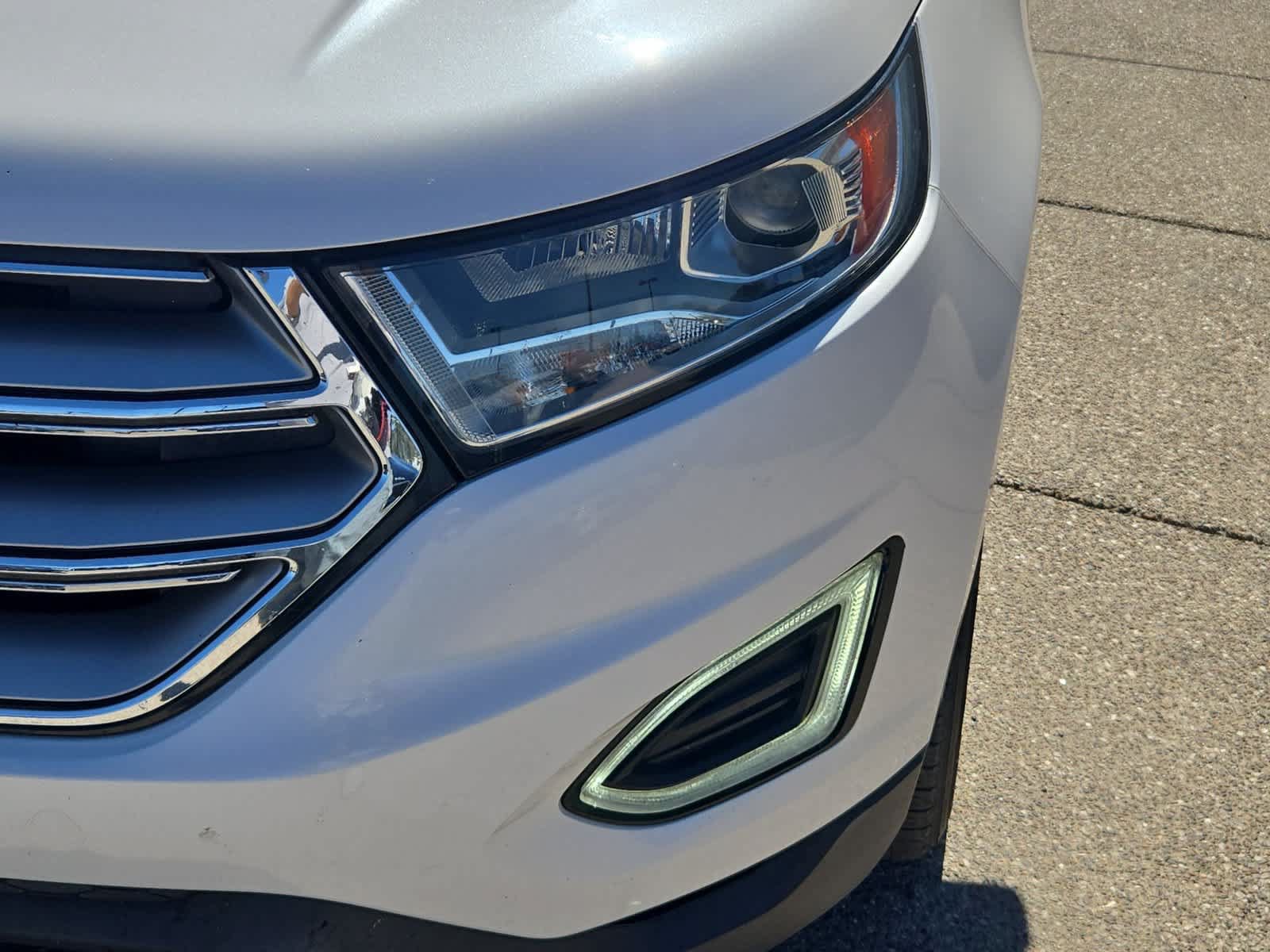 Used 2016 Ford Edge SEL w/ Equipment Group 201A FWD image 11