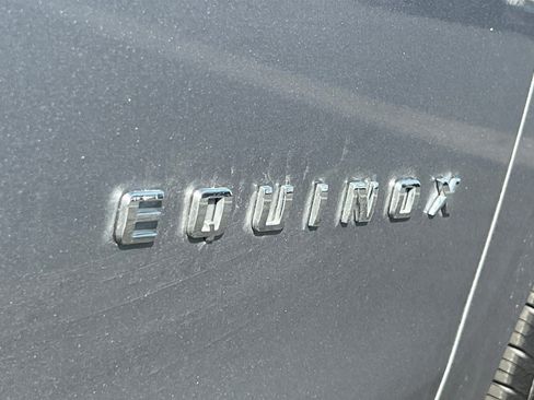 Used 2023 Chevrolet Equinox LT image 27