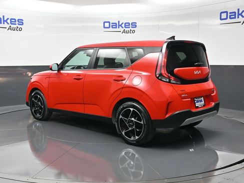 Certified 2023 Kia Soul EX image 6
