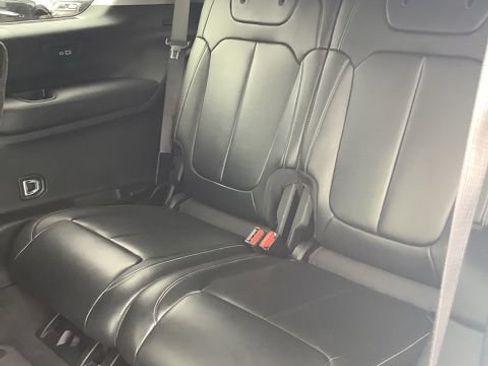 Used 2021 Jeep Grand Cherokee L Limited AWD/4WD image 23
