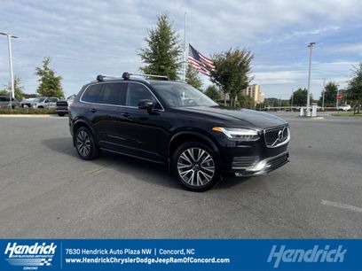 Used 2021 Volvo XC90 T6 Momentum w/ Climate Package
