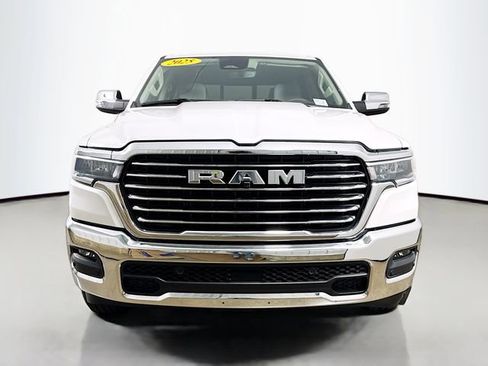 Used 2025 RAM 1500 Laramie AWD/4WD image 2