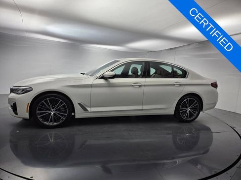 Certified 2023 BMW 540i w/ Premium Package RWD image 6