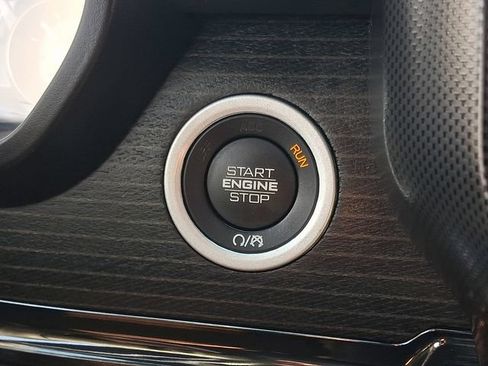 Used 2022 RAM 1500 Limited AWD/4WD image 25