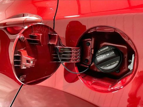 Used 2014 Hyundai Elantra SE w/ Option Group 02 FWD image 41