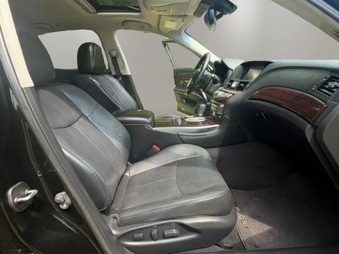 Used 2015 INFINITI Q70 3.7 RWD image 10