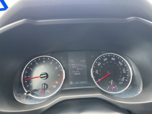 Used 2022 Toyota RAV4 LE image 14