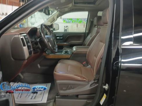 Used 2016 Chevrolet Silverado 1500 High Country w/ High Country Premium Package image 7