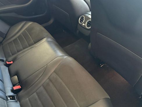 Used 2021 Mercedes-Benz C 300 Sedan image 29