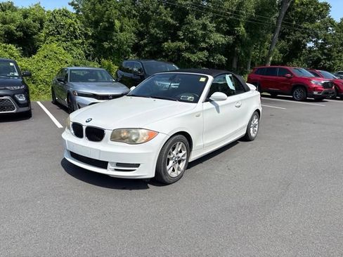 Used 2009 BMW 128i Convertible RWD image 4