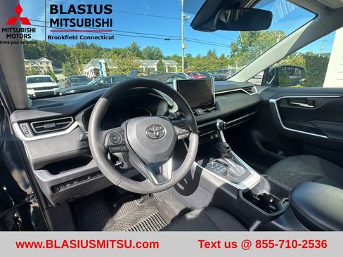 Used 2024 Toyota RAV4 XLE w/ Weather Package AWD/4WD image 17