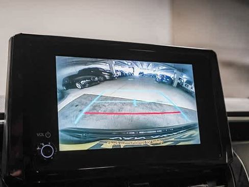 Certified 2024 Toyota Corolla SE image 26