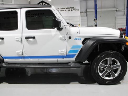 Used 2020 Jeep Wrangler Unlimited Sport S AWD/4WD image 7