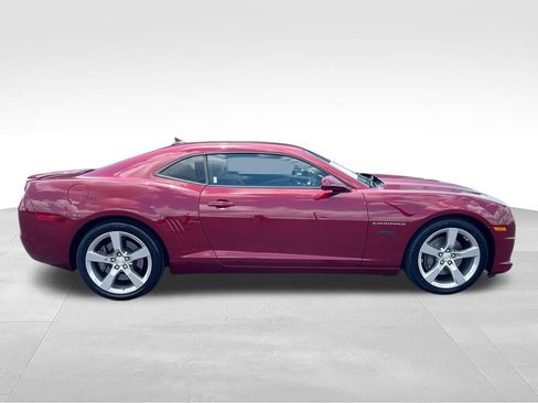 Used 2011 Chevrolet Camaro SS w/ RS Package RWD image 9