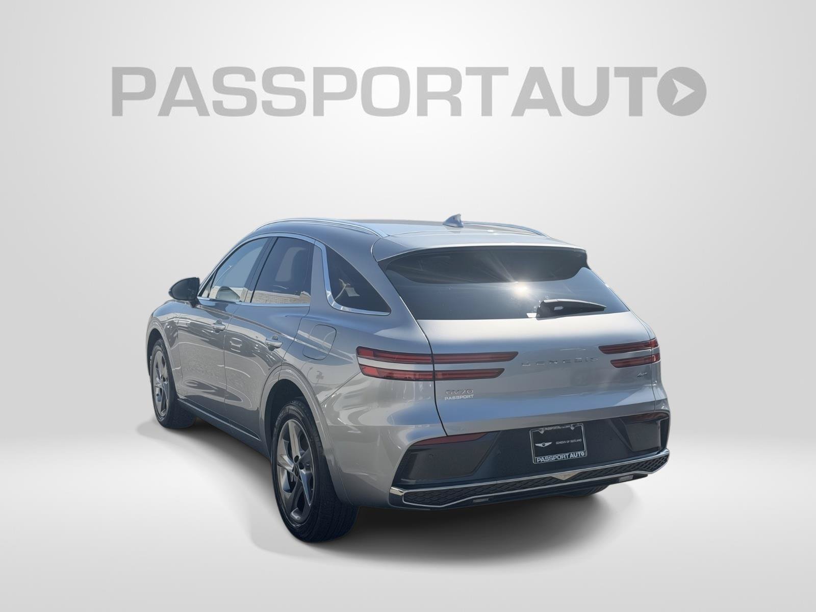 Used 2026 Genesis GV70 2.5T AWD/4WD image 4