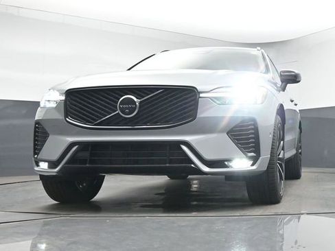 New 2026 Volvo XC60 B5 Ultra w/ Climate Package AWD/4WD image 40