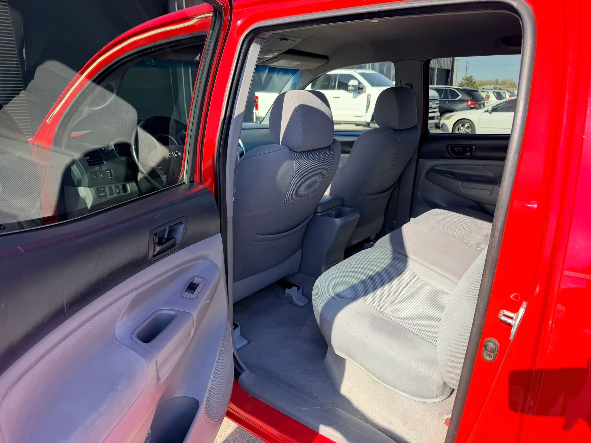 Used 2005 Toyota Tacoma 4x4 Double Cab image 14