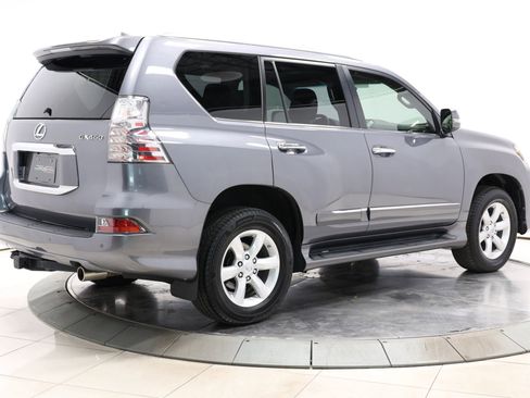 Used 2017 Lexus GX 460 w/ Navigation Package AWD/4WD image 5