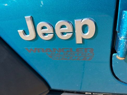 Used 2019 Jeep Wrangler Unlimited Sport AWD/4WD image 10