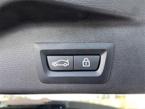 Certified 2022 BMW X5 xDrive40i w/ Premium Package image 33