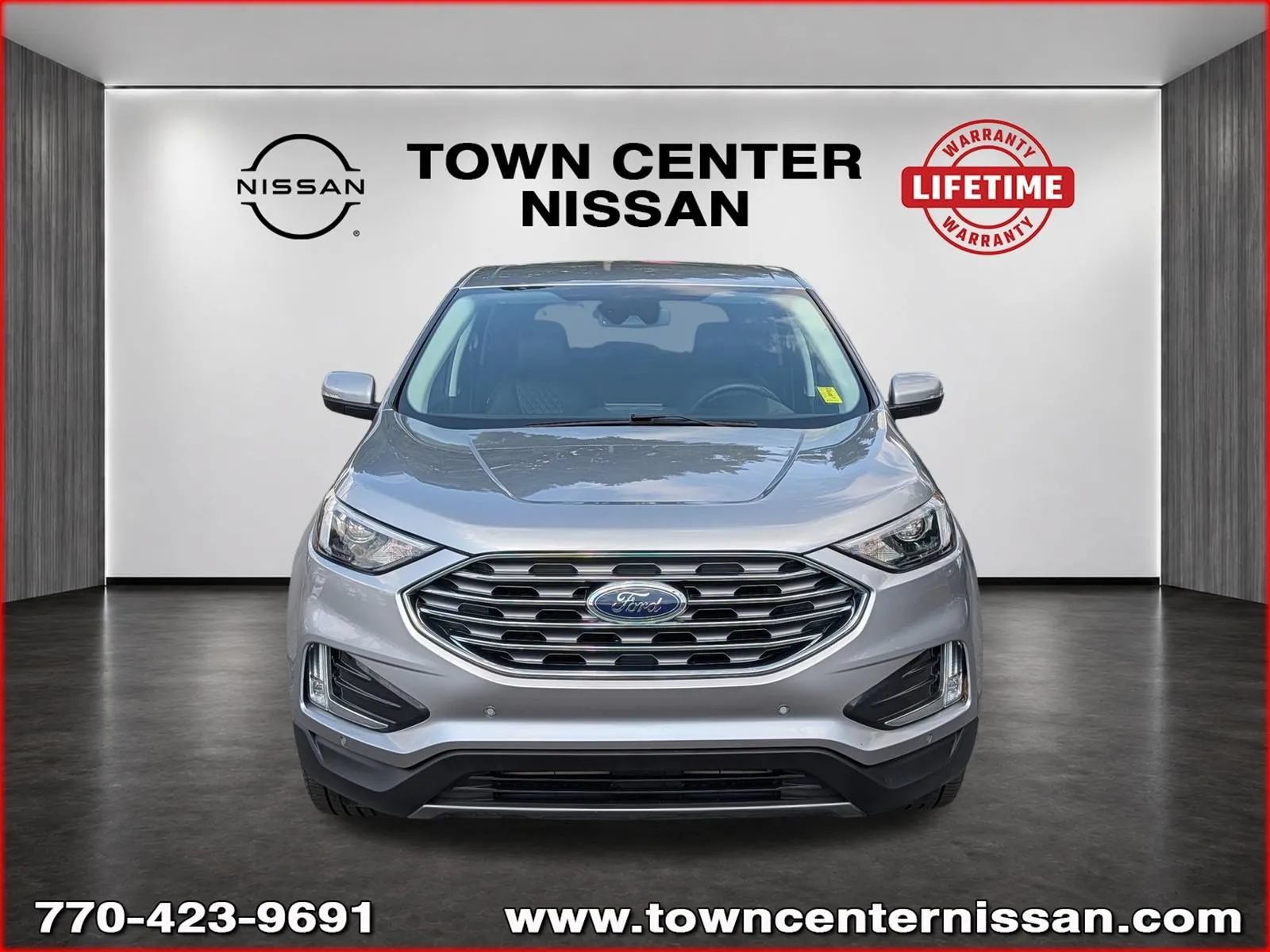 Used 2024 Ford Edge Titanium AWD/4WD image 2