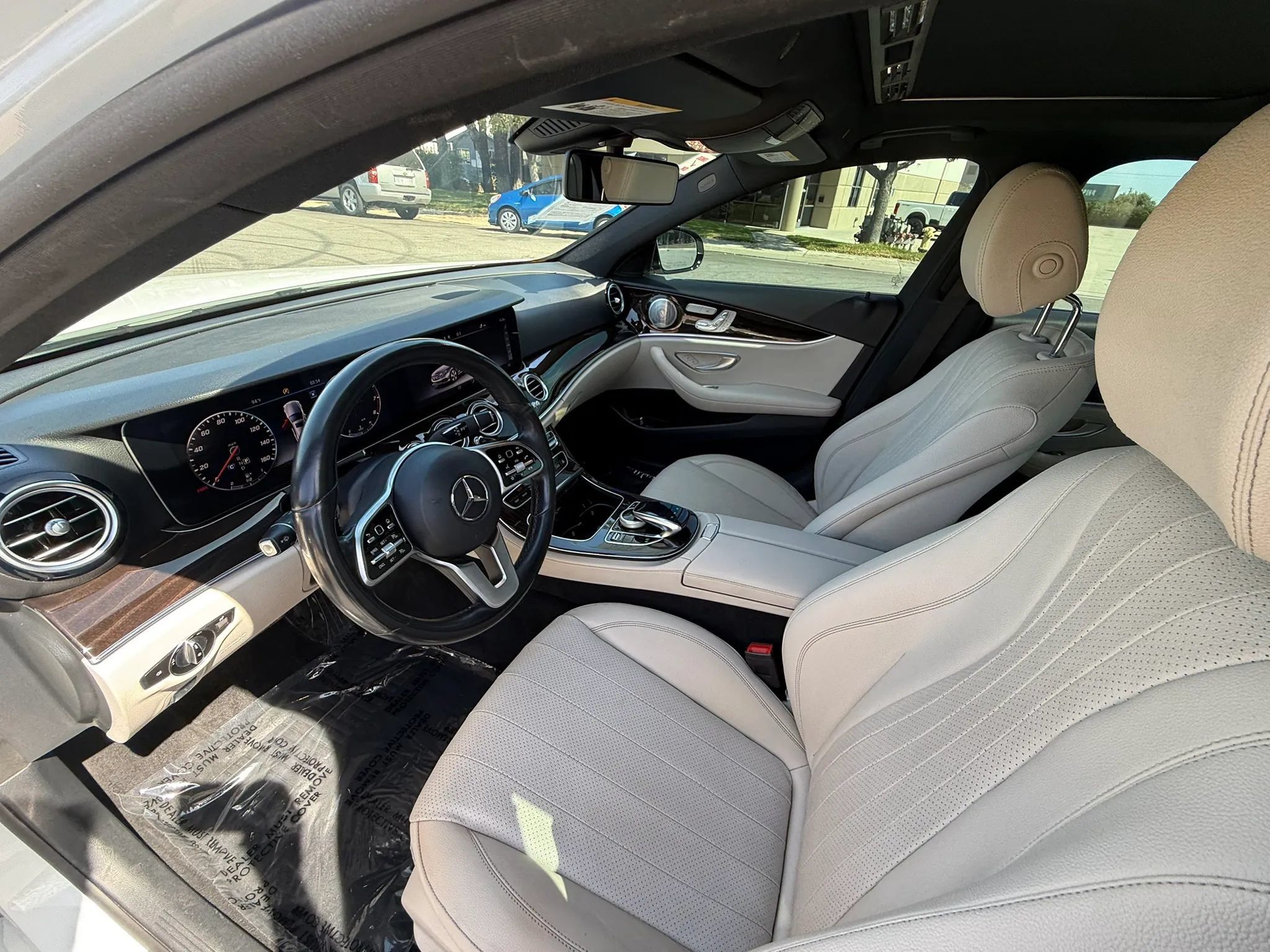 Used 2020 Mercedes-Benz E 350 Sedan image 13