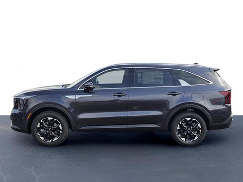 New 2025 Kia Sorento S image 8