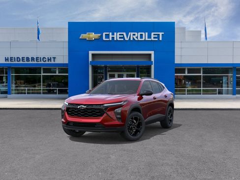 New 2026 Chevrolet Trax LT FWD image 32