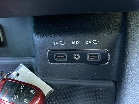 Used 2019 Dodge Durango R/T image 41