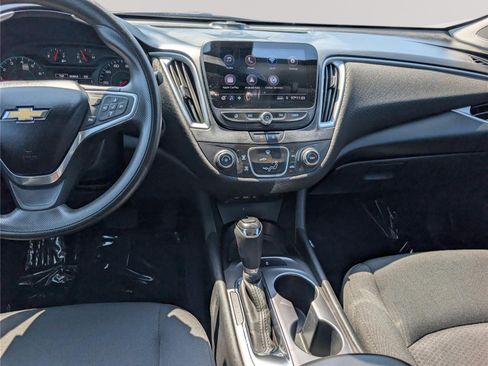 Used 2020 Chevrolet Malibu LS FWD image 17