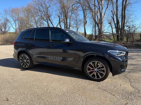 Used 2023 BMW X5 M50i w/ Executive Package AWD/4WD image 4