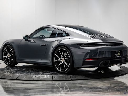 Used 2025 Porsche 911 Carrera T image 10