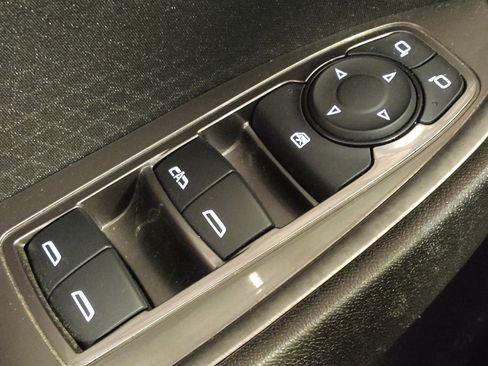 Used 2022 Chevrolet Malibu LT FWD image 27