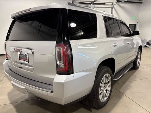 Used 2018 GMC Yukon Denali AWD/4WD image 3