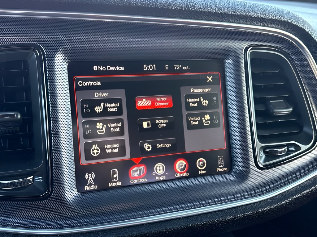 Used 2015 Dodge Challenger R/T Scat Pack RWD image 15