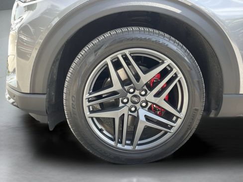 Certified 2025 Ford Explorer ST AWD/4WD image 35