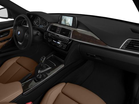 Used 2016 BMW 328i Sedan RWD image 10