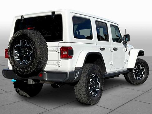 Used 2022 Jeep Wrangler Unlimited Rubicon 4xe w/ Cold Weather Group image 12