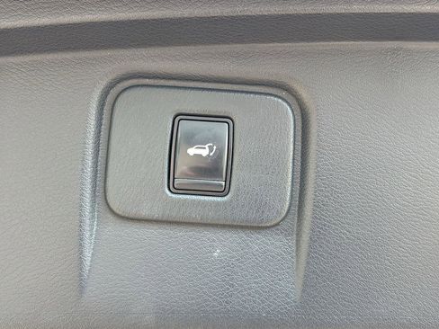 Used 2020 Nissan Murano Platinum w/ Cargo Package image 18