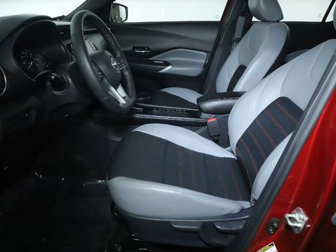 Certified 2023 Nissan Kicks SR w/ SR Premium Package FWD image 20