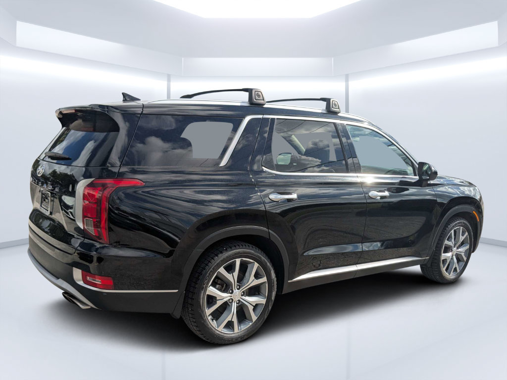 Used 2021 Hyundai Palisade SEL w/ Premium Package FWD image 3