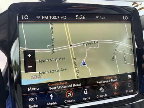 Used 2019 Jeep Cherokee Limited FWD image 18