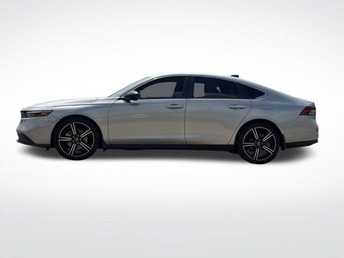 Used 2024 Honda Accord Sport image 21