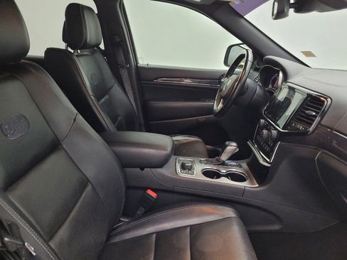 Used 2021 Jeep Grand Cherokee Overland AWD/4WD image 21