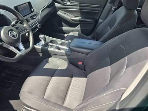 Used 2022 Nissan Altima 2.5 S FWD image 19